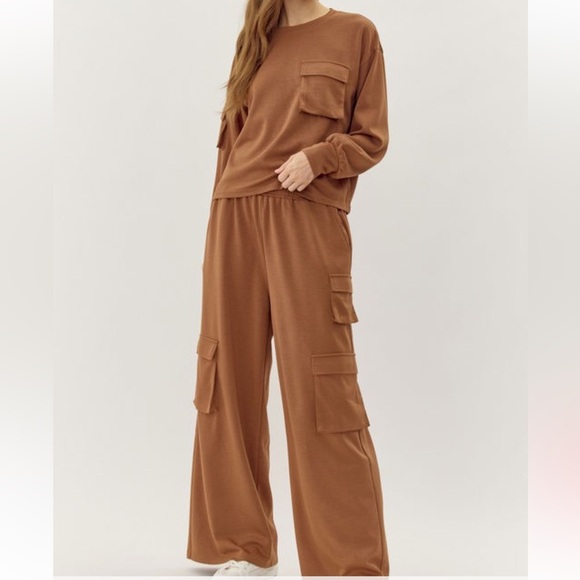 Cute Cargo Pockets Set - Picture 5 of 5